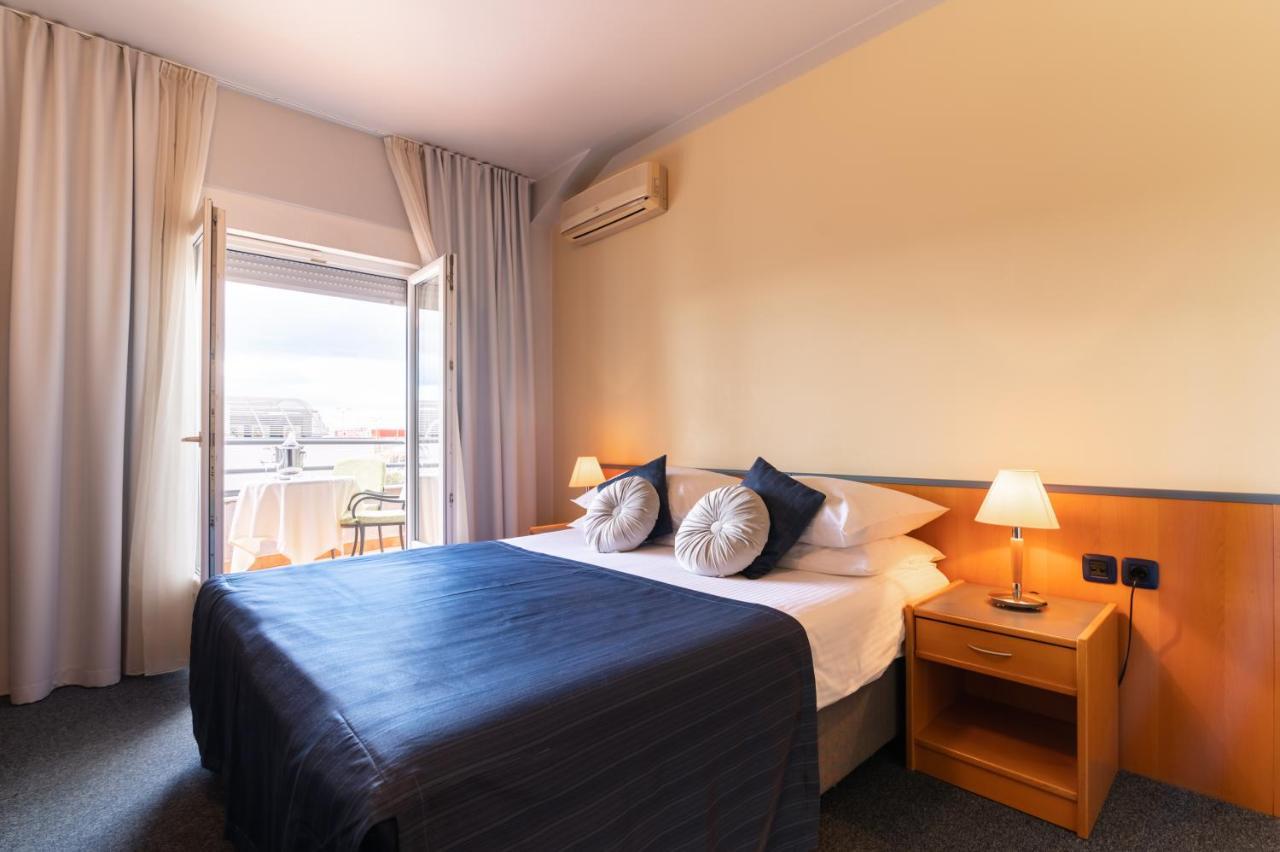 Guest Accomodation Tamaris Zadar Exterior photo